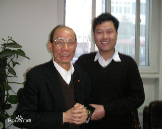 魏宗万近照前后照片