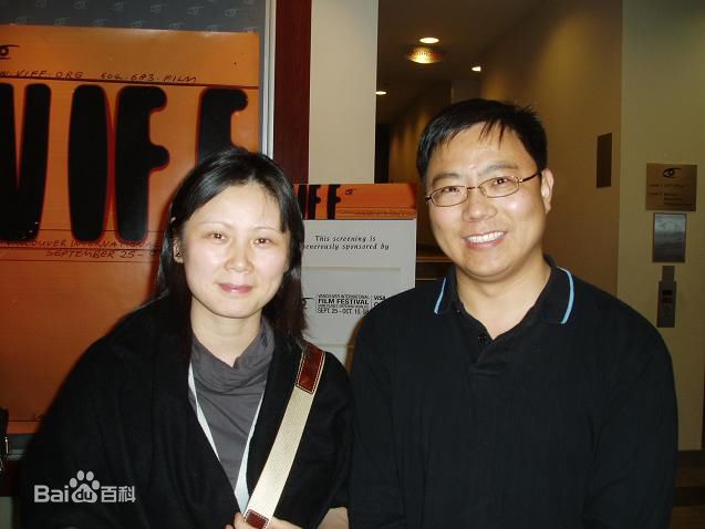 唐晓白(Emi Tang)导演素颜照壁纸