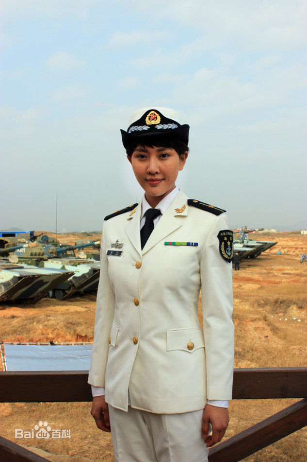 刘思言火蓝刀锋-乌云壁纸壁纸