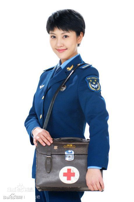 刘思言卫生队的故事-亚男性感图片图集