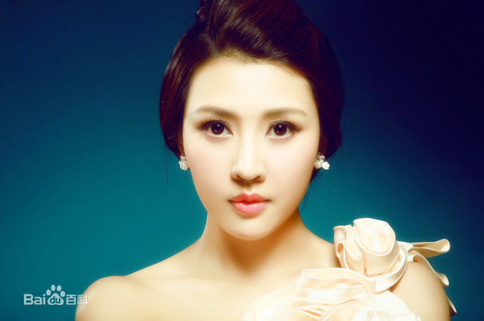 刘思言三月初春性感图片图集