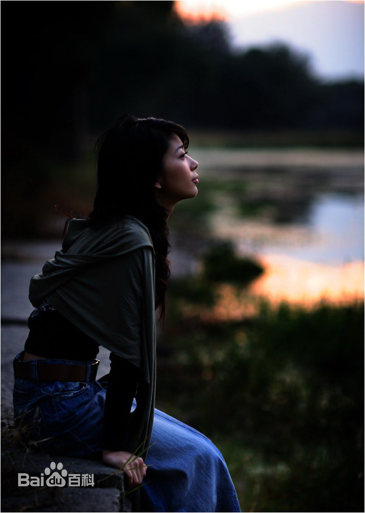 高清张雨提图片