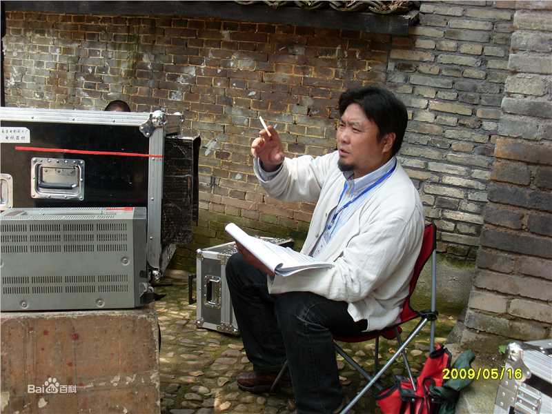 高清何文凉图片