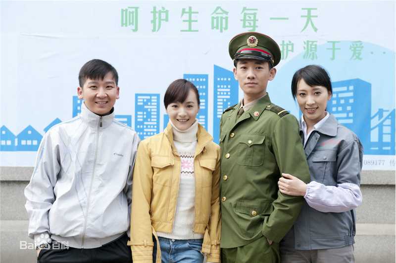 李依伊《坐88路车回家》最优质剧照