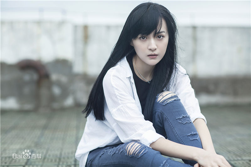 李依伊最全天台壁纸