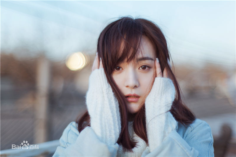 李依伊日系胶片素颜照相册