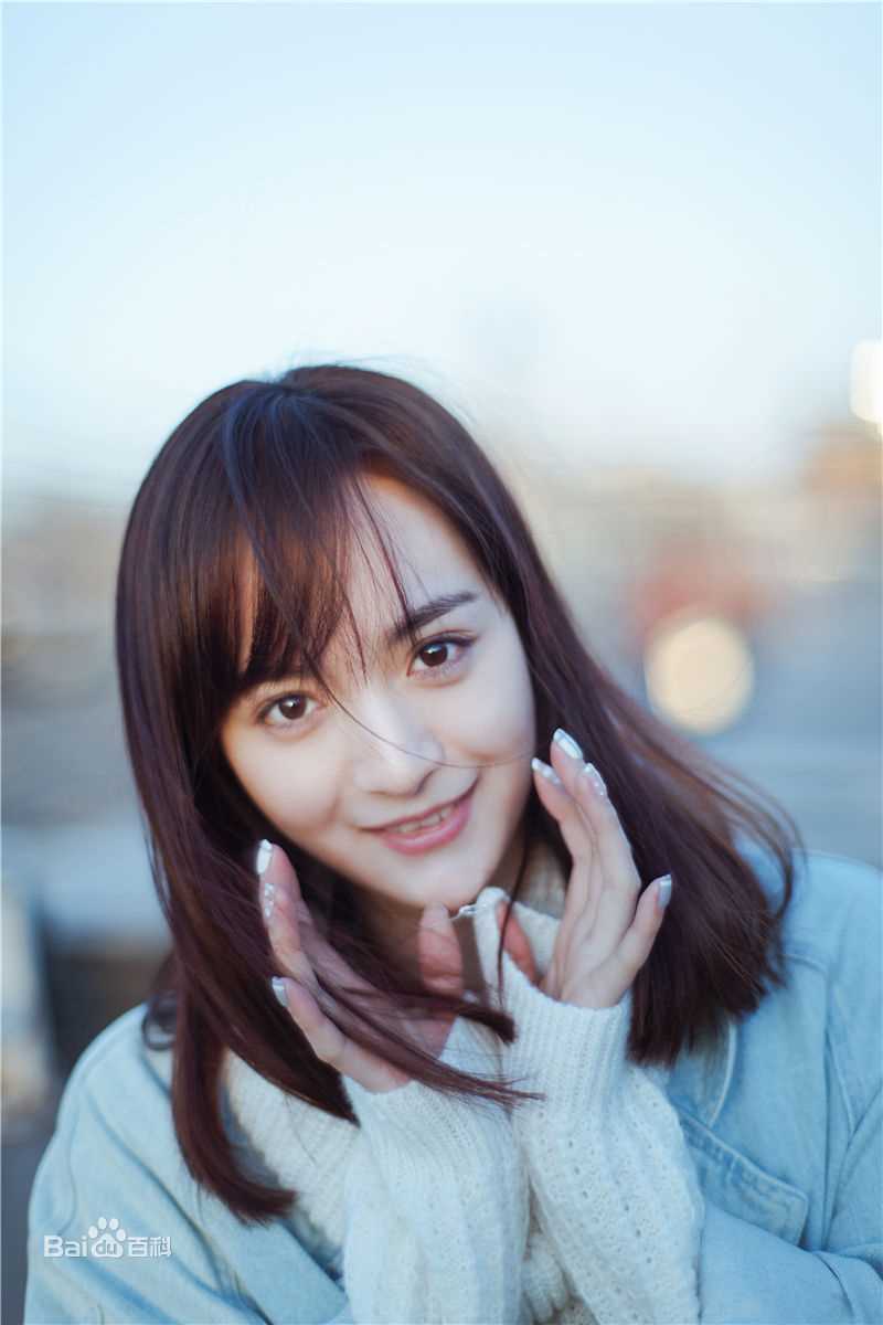 李依伊日系胶片素颜照相册