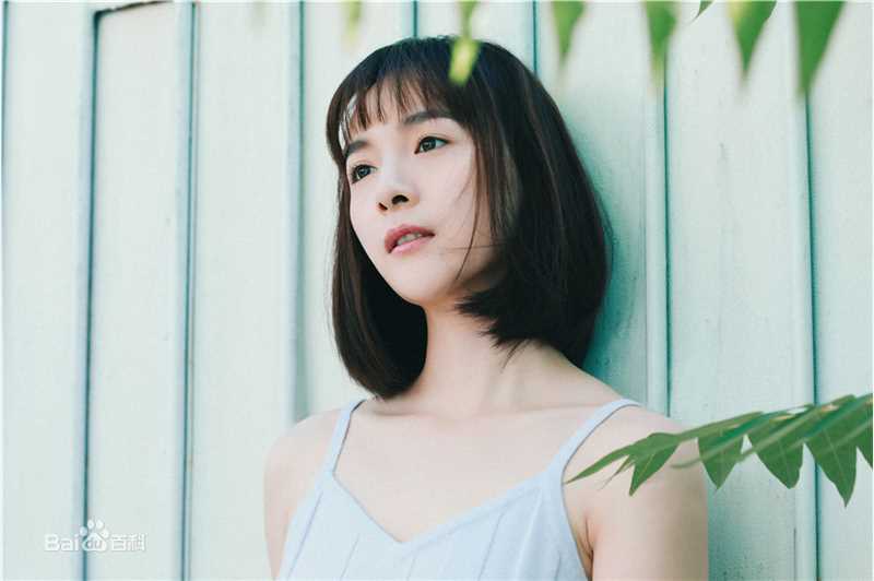 李依伊元气少女