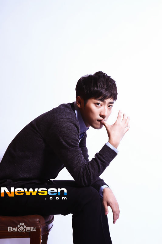 高清李相烨((Lee Sang Yeob))图片