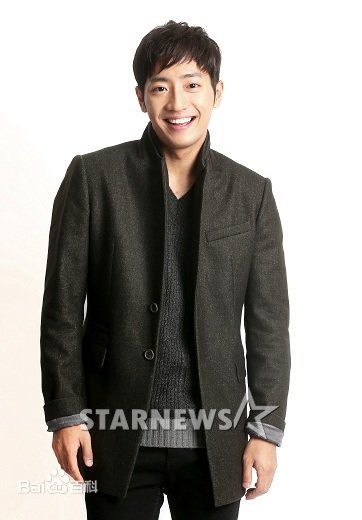 高清李相烨((Lee Sang Yeob))图片
