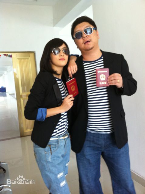 方慧及丈夫刘天佐性感图片图集