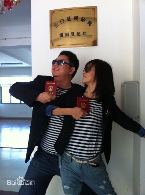 方慧及丈夫刘天佐性感图片图集