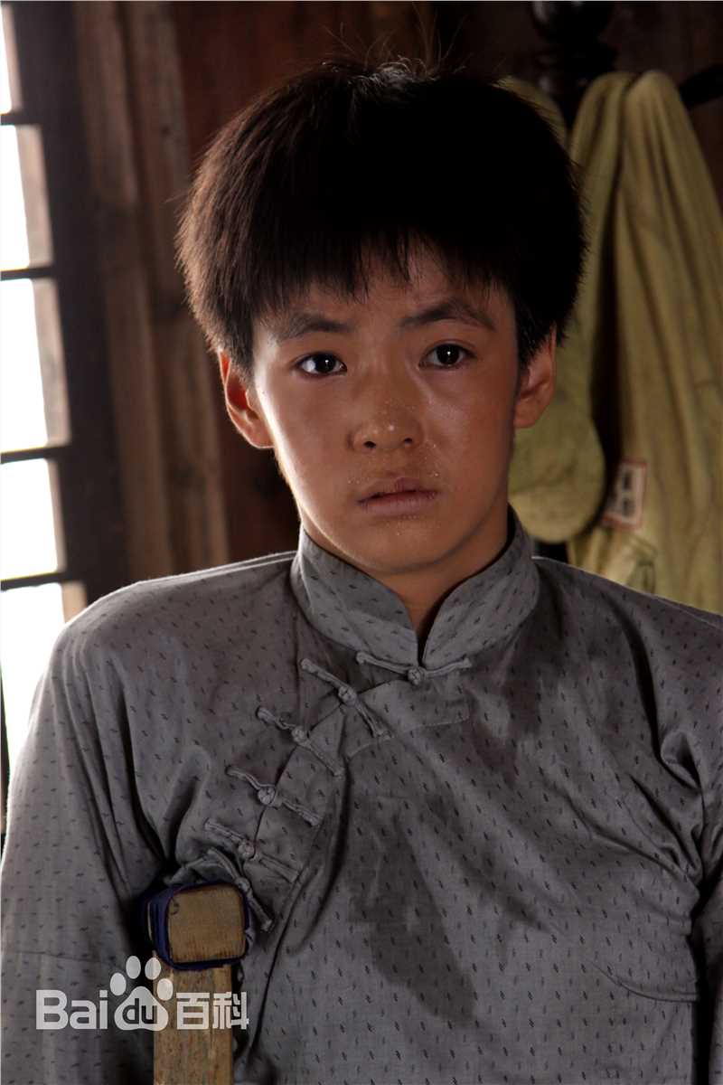 方慧《我们队伍向太阳》最优质剧照