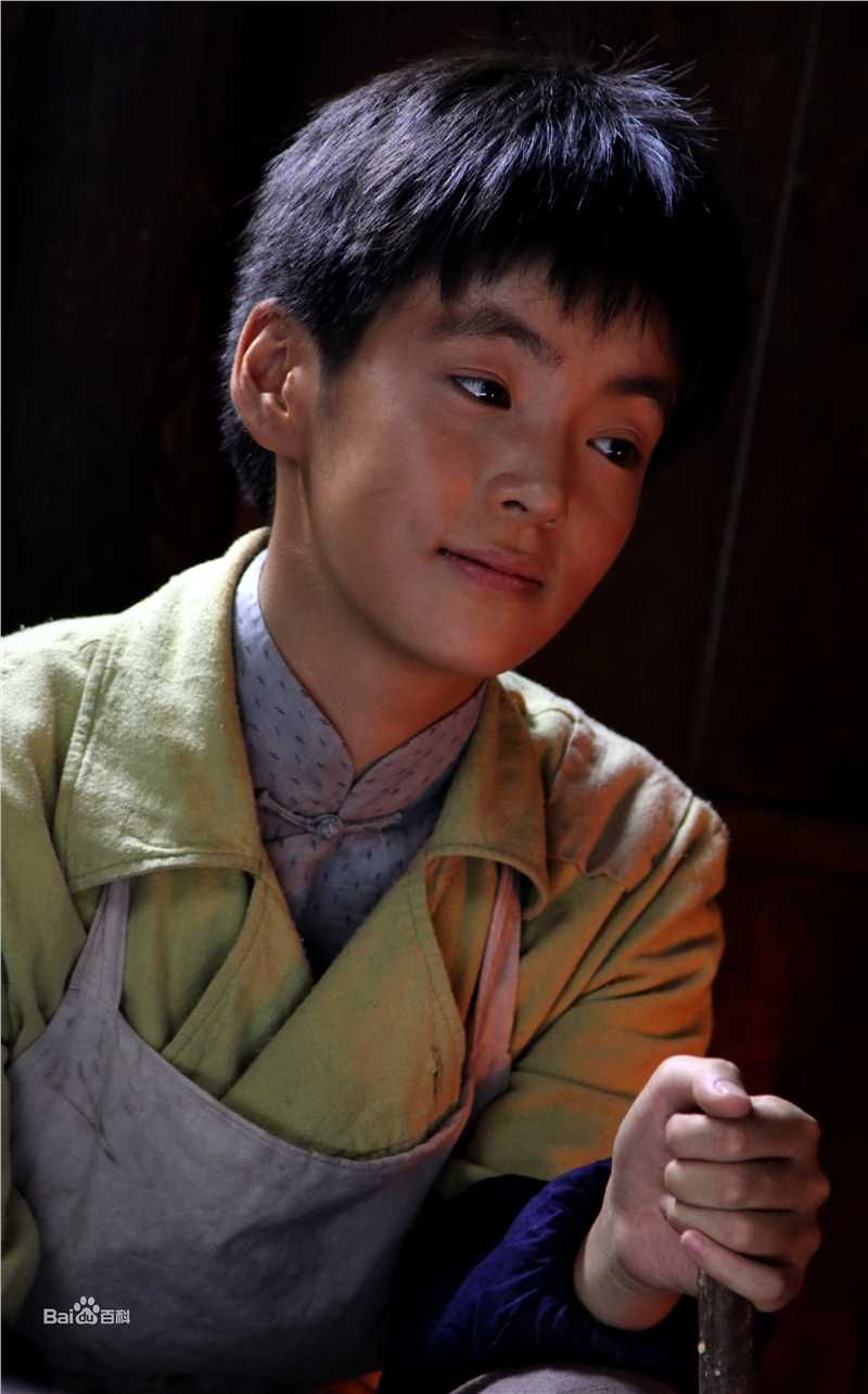 方慧《我们队伍向太阳》最优质剧照