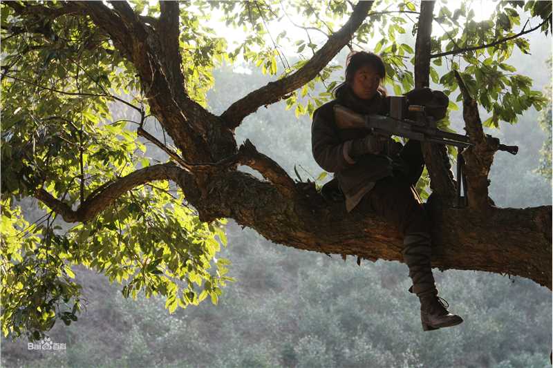 方慧《生死线》最新剧照