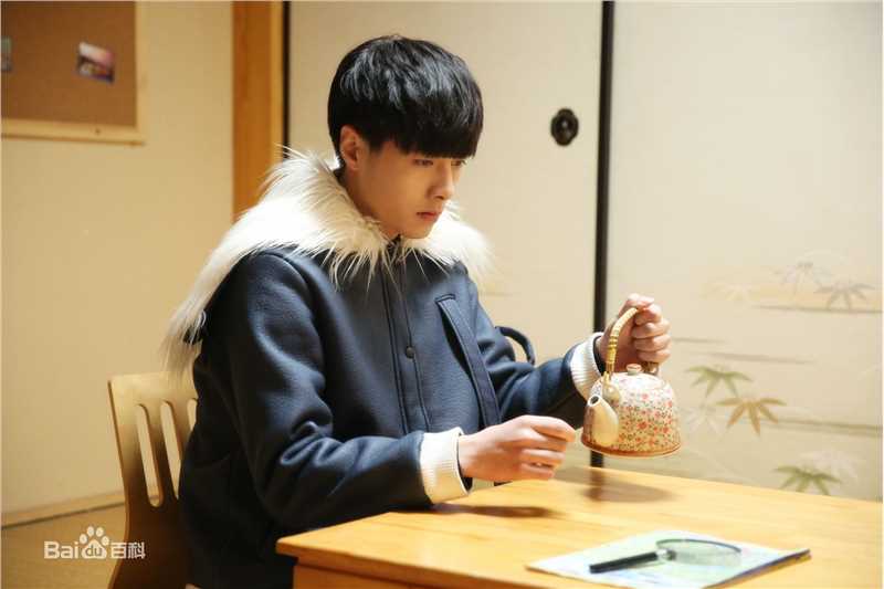 方逸伦(Alen)世界辣么大前后照片