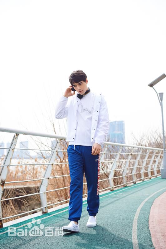 方逸伦(Alen)Easy  2017年3月素颜照相册