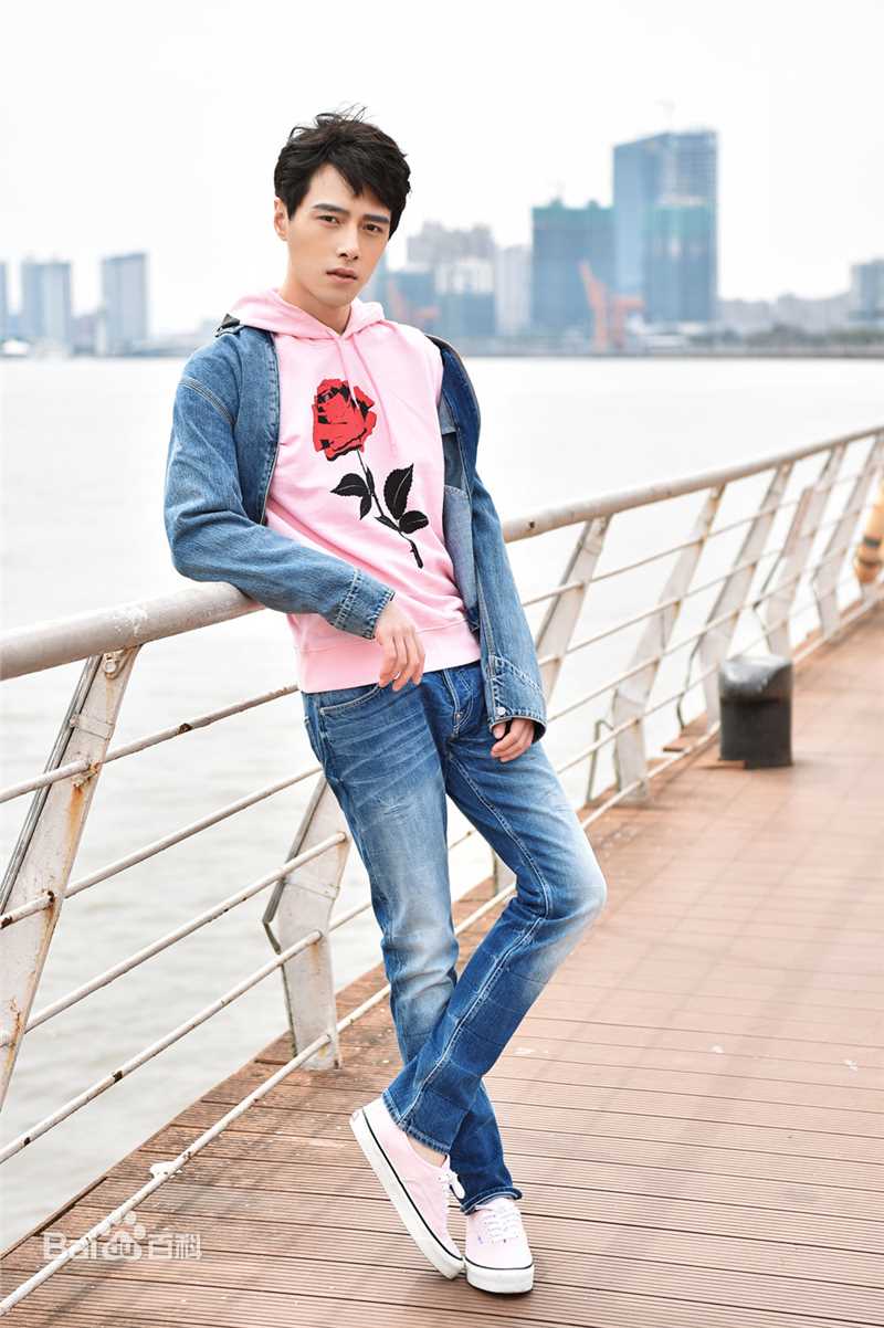 方逸伦(Alen)Easy  2017年3月素颜照相册