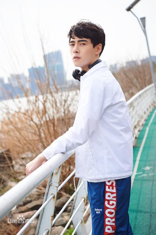 方逸伦(Alen)Easy  2017年3月素颜照相册