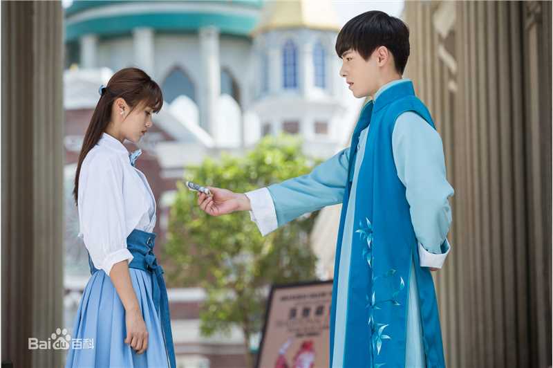 方逸伦(Alen)许你浮生若梦性感图片图集