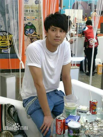 巫迪文(Ares Wu)生活照图片图集