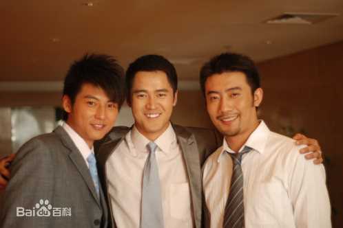 尚于博(Yubo Shang)与其他艺人的合照性感图片图集