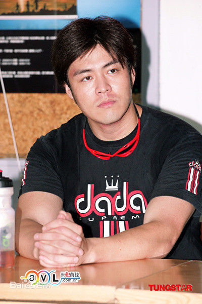 刘至翰(Johnny)生活中的性感图片图集