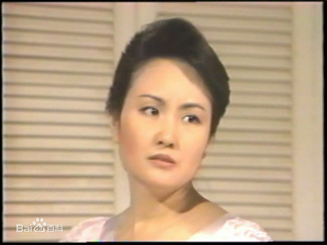 最新尹宝莲(Yin Bao-lian)性感图片
