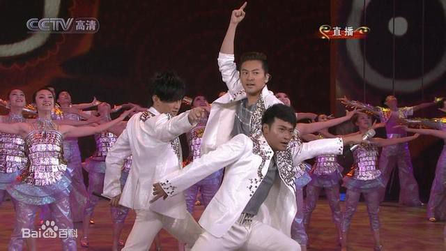 小虎队(Little Tiger)虎年春晚图片前后照片