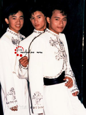 精选小虎队(Little Tiger)在第四章专辑《星星的约会》时期中的图册