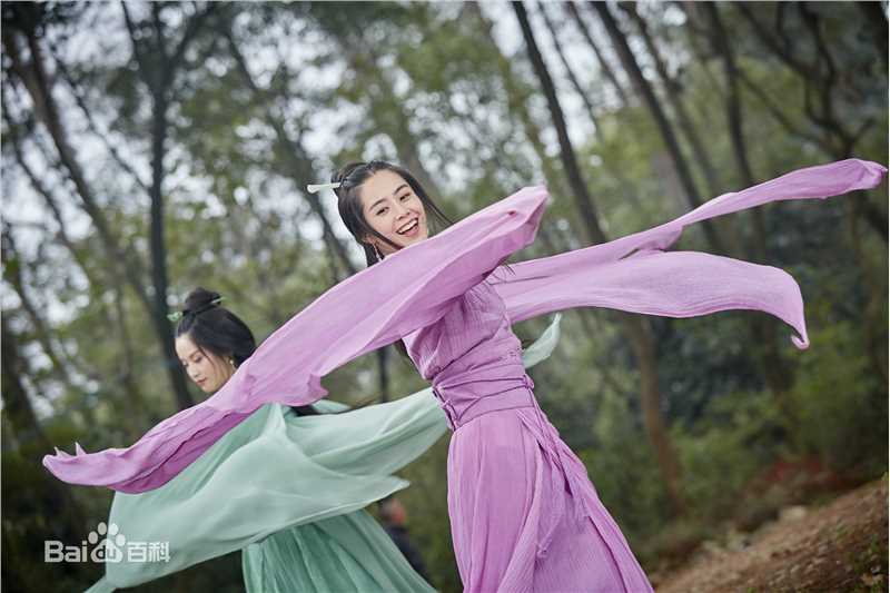 孟丽(Meng Li)生活照素颜照相册