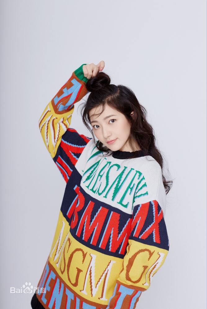 白卉子最新壁纸