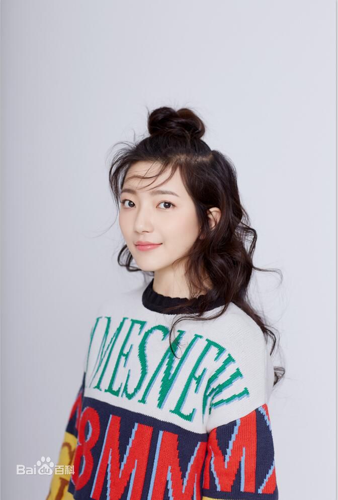 白卉子最新壁纸