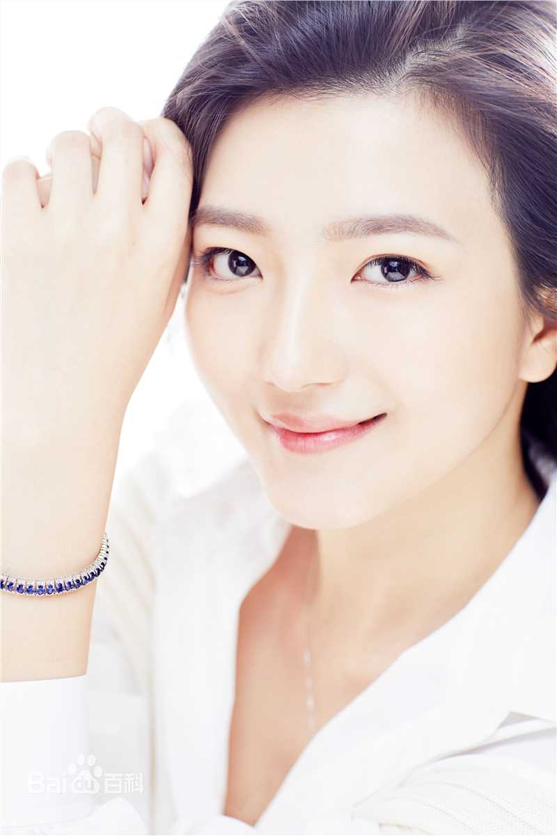 白卉子最新壁纸