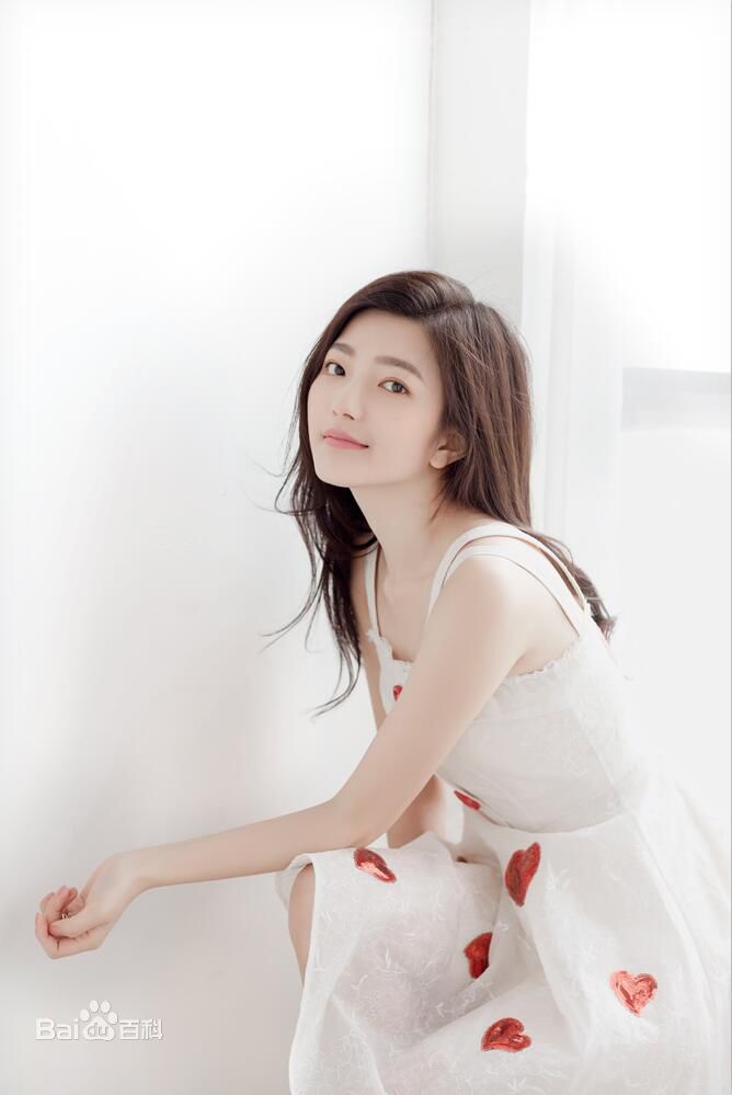 白卉子最新壁纸