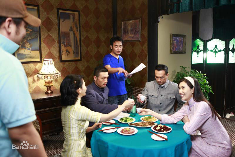 白云默工作最新剧照