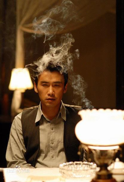 柳云龙(Liu Yunlong)《血色迷雾》最优质剧照