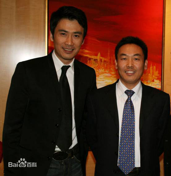 柳云龙(Liu Yunlong)广告代言性感图片图集