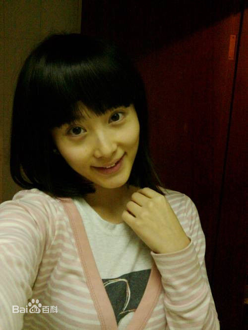 高清吕红旭性感图片