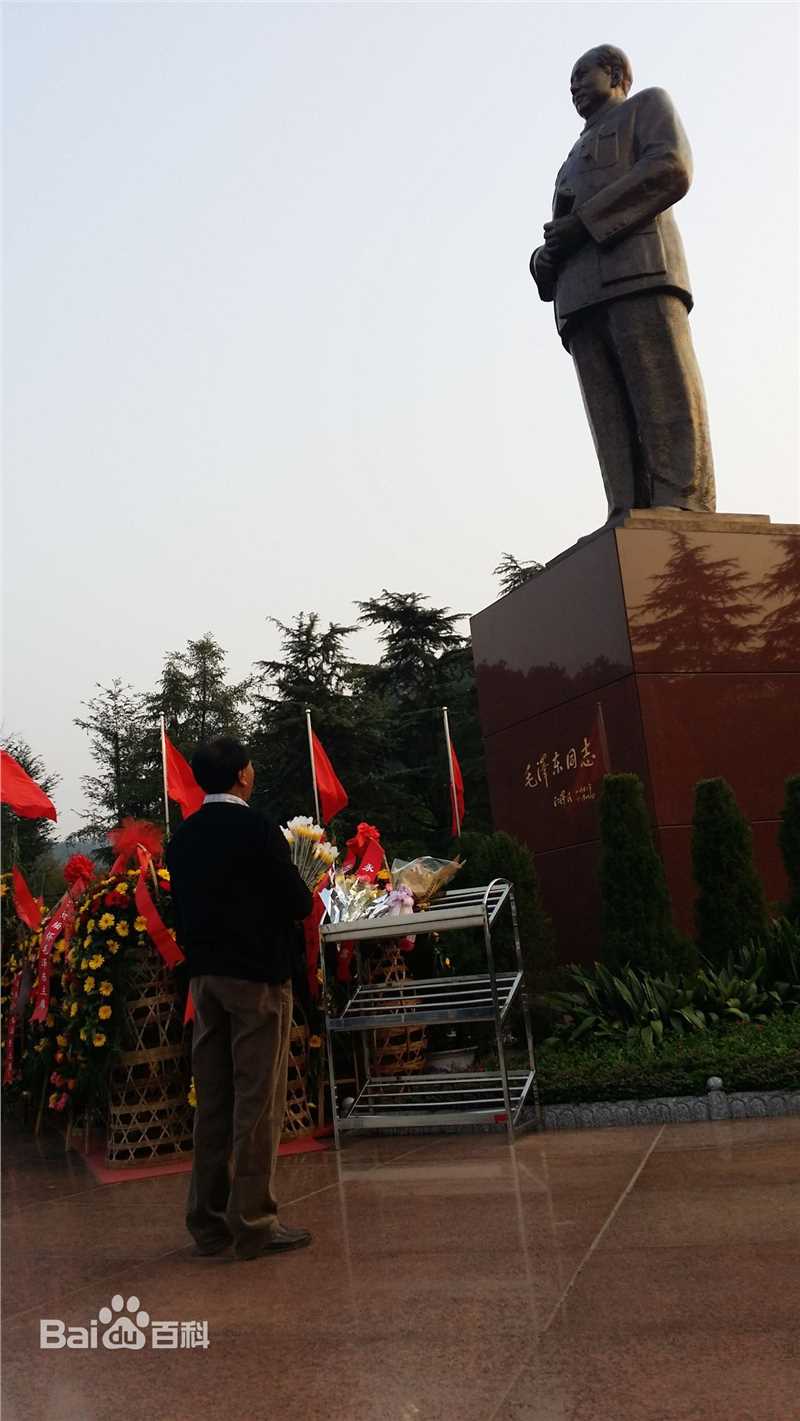 李克俭与毛泽东亲属生活照