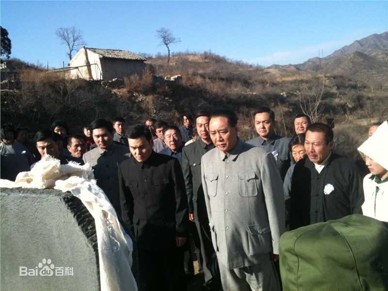 李克俭生活照前后照片