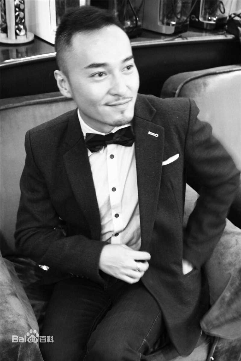 郝柏(bó)杰红毯活动壁纸壁纸