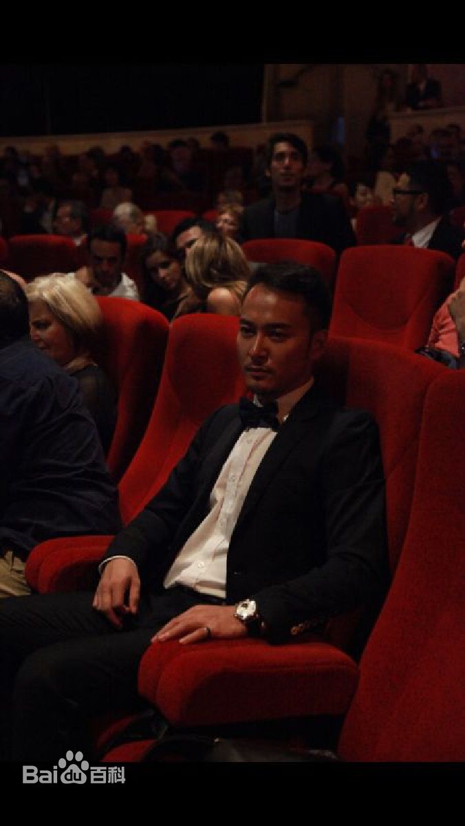 郝柏(bó)杰最新蒙特利尔电影节壁纸