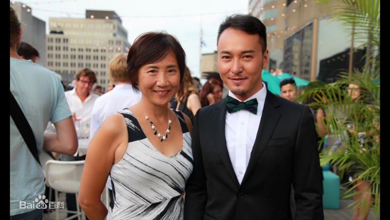 郝柏(bó)杰最新蒙特利尔电影节壁纸