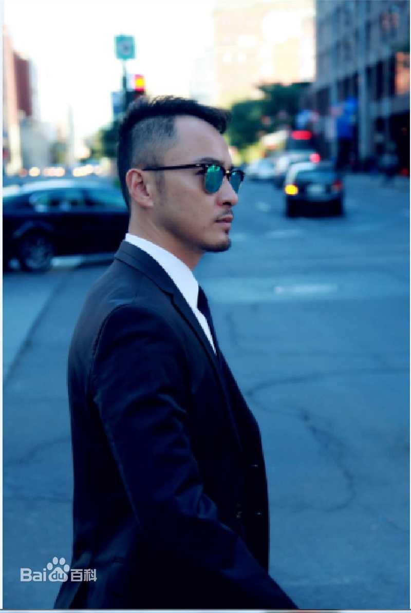 郝柏(bó)杰最新蒙特利尔电影节壁纸