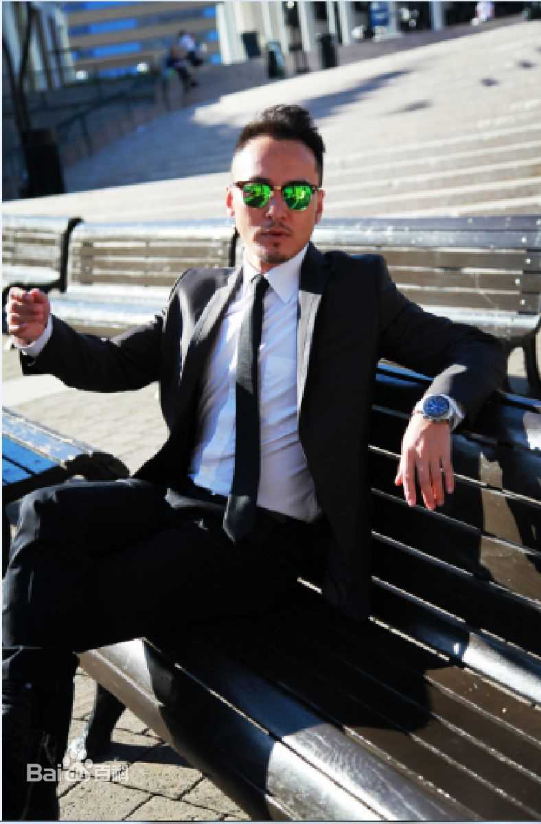 郝柏(bó)杰最新蒙特利尔电影节壁纸