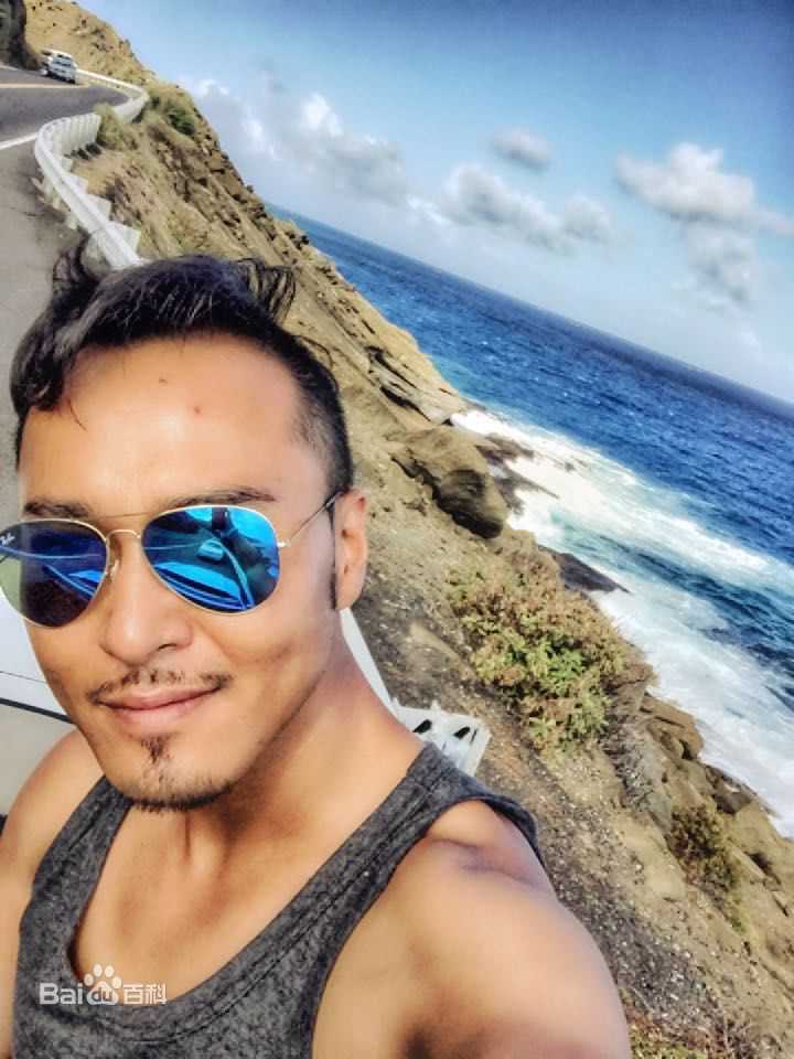 郝柏(bó)杰柏杰游记2前后照片