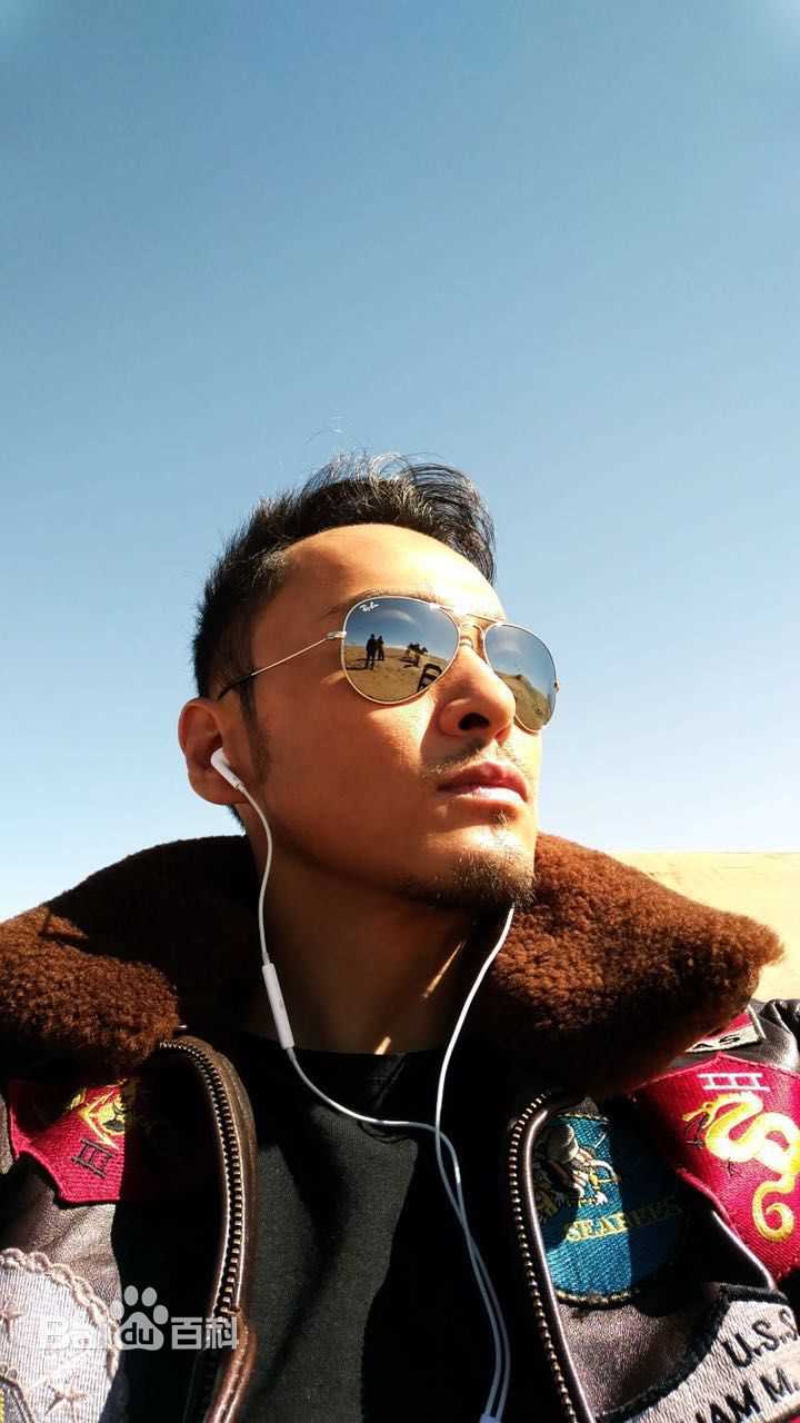 郝柏(bó)杰柏杰游记2前后照片