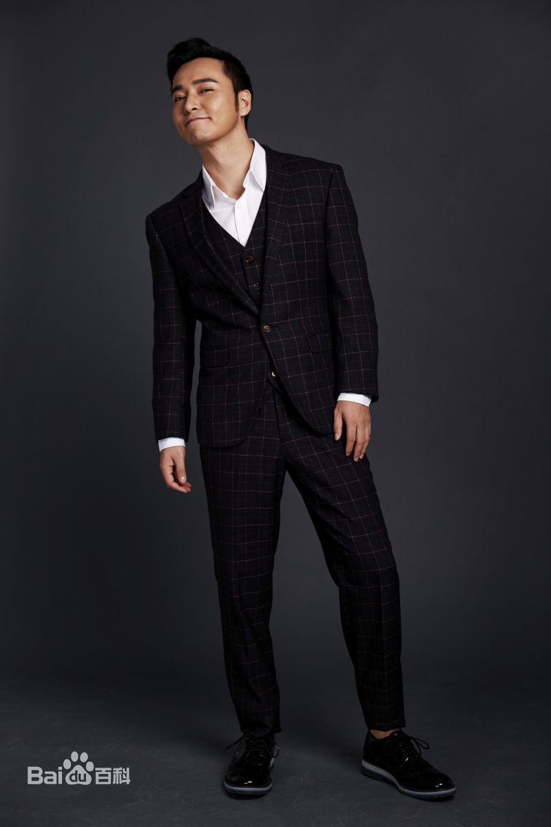 郝柏(bó)杰郝柏杰素颜照壁纸