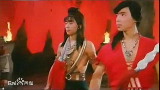 穆立新西行平妖红孩儿造型前后照片